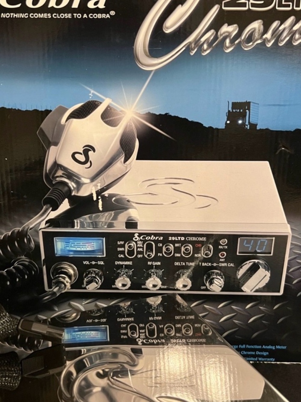 Cobra 29 LTD Chrome Professional CB Radio with Microphone - Picture 13 of 14